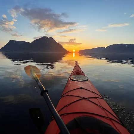 Holiday home Arctic Serenity Lofoten - Jacuzzi & Sauna Ll12 Lyngvaeret