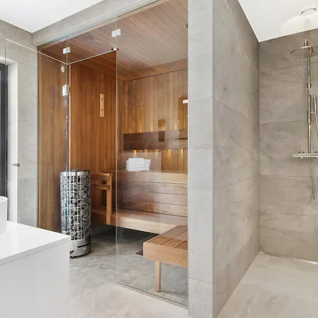 Arctic Serenity Lofoten - Jacuzzi & Sauna Ll12 Lyngvaeret